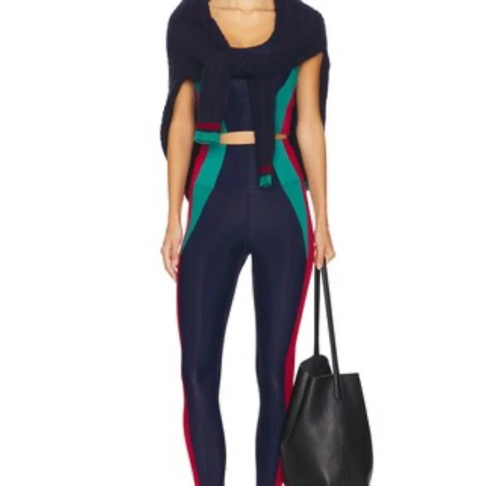 Beach Riot Grayson Top - Picture 2 of 6